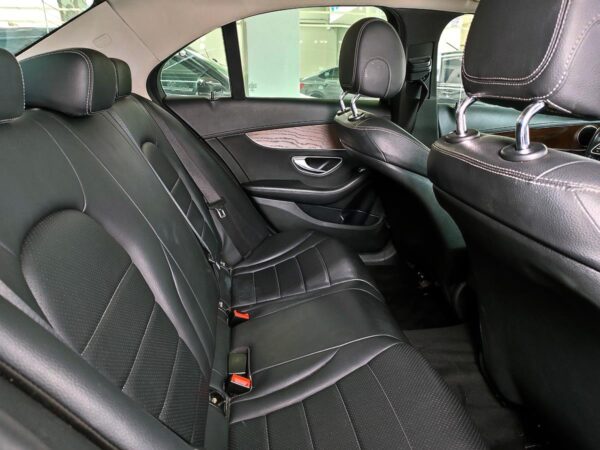 MERCEDES BENZ C 200 - Image 9