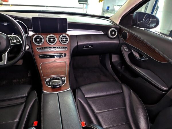 MERCEDES BENZ C 200 - Image 13