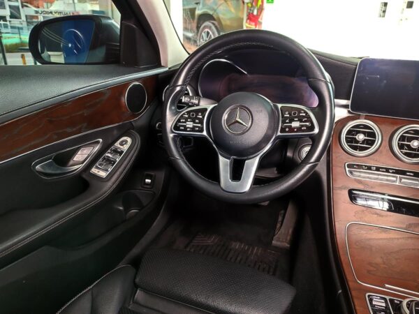 MERCEDES BENZ C 200 - Image 15