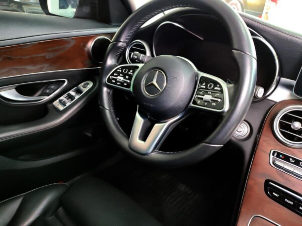 MERCEDES BENZ C 200 - Image 19