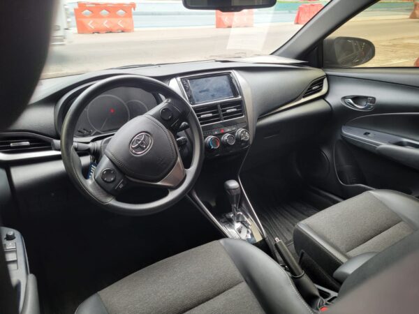 TOYOTA YARIS XS - Image 20