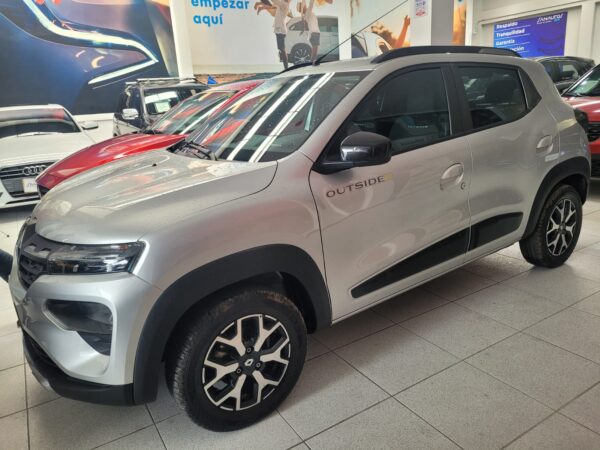 RENAULT KWID OUTSIDER - Image 12