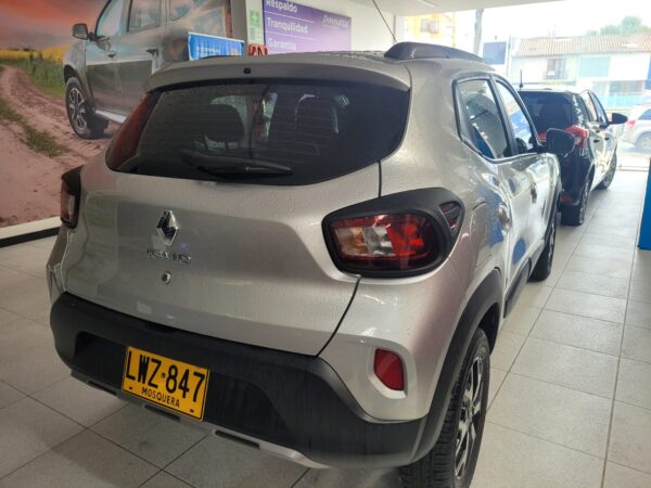 RENAULT KWID OUTSIDER - Image 10