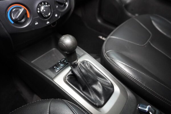 CHEVROLET SAIL LTZ MT - Image 11