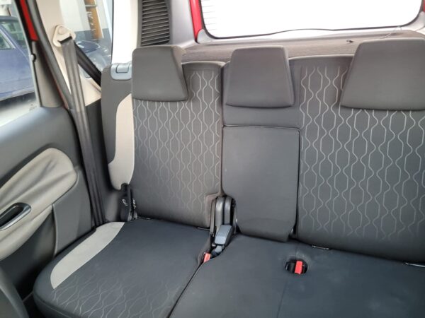CITROÉN C3 PICASSO - Image 15