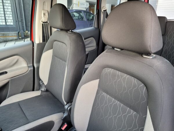 CITROÉN C3 PICASSO - Image 17