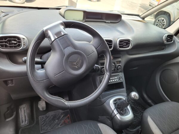 CITROÉN C3 PICASSO - Image 18