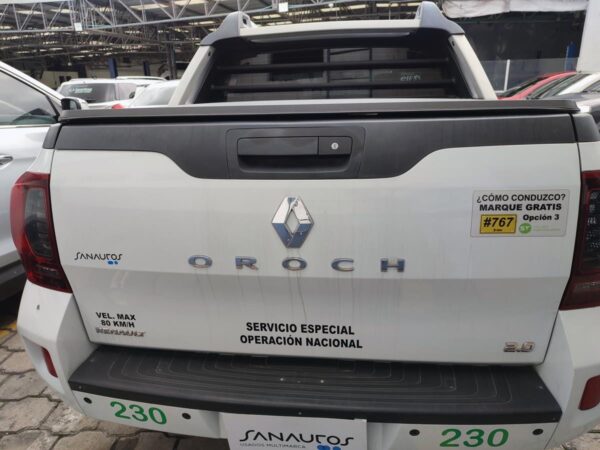 RENAULT DUSTER OROCH 4X4 - Image 7