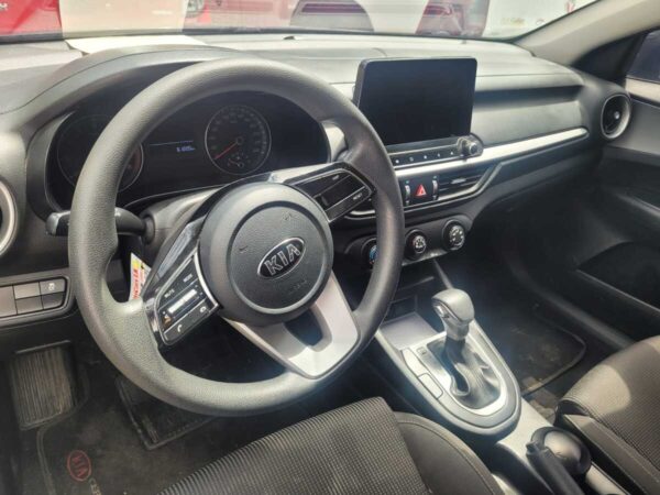 KIA CERATO VIVRO AT - Image 12