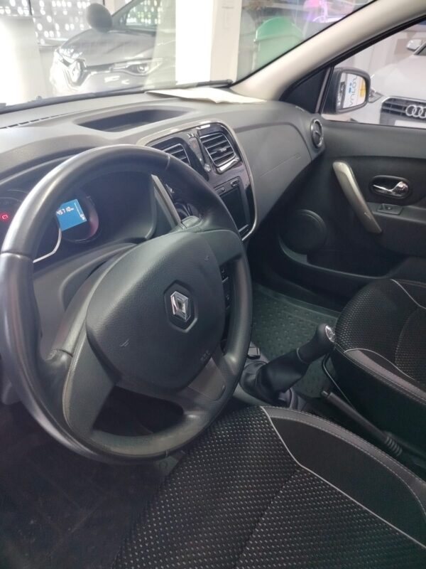 RENAULT - STEPWAY INTENS MT - Image 9