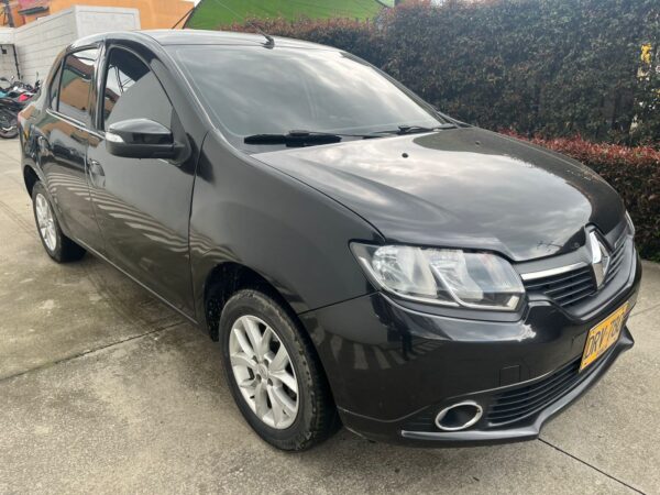 RENAULT - LOGAN PRIVILEGE - Image 2
