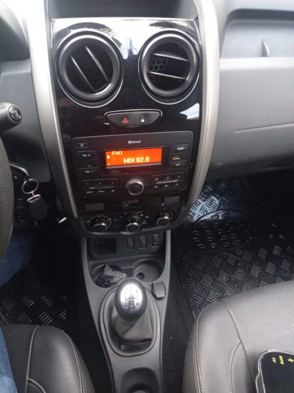 TOYOTA FORTUNER STREET 2.7 - Image 9