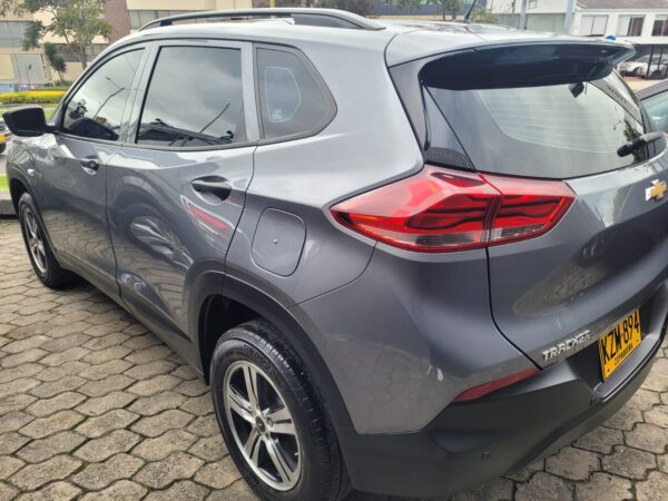 CHEVROLET TRACKER LS MT - Image 8