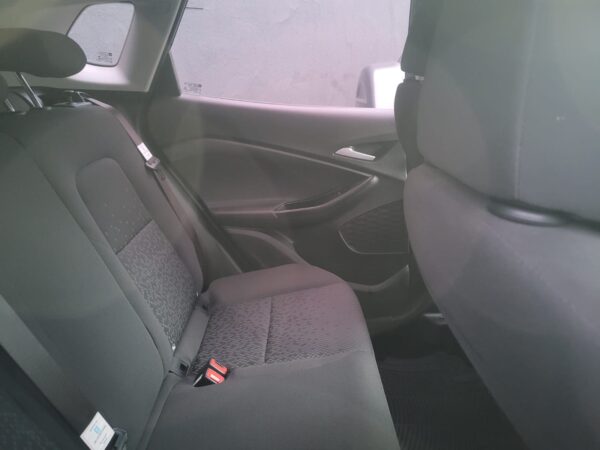 CHEVROLET TRACKER LS MT - Image 16