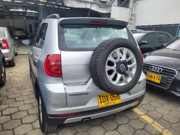 VW  CROSS FOX - Image 9
