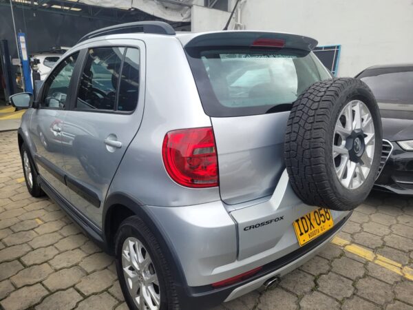 VW  CROSS FOX - Image 10