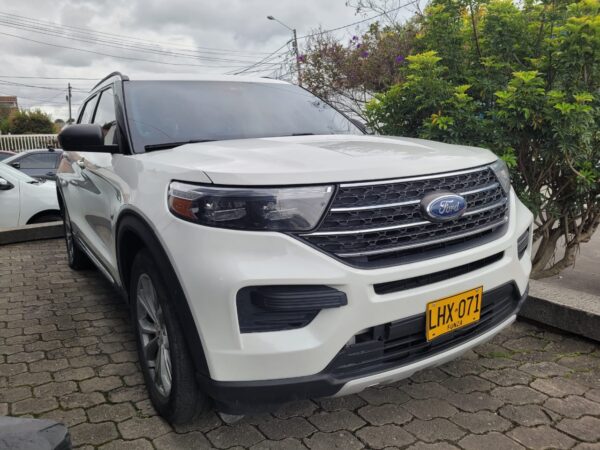 FORD EXPLORER XLT AT - Image 7