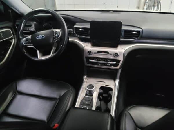 FORD EXPLORER XLT AT - Image 14