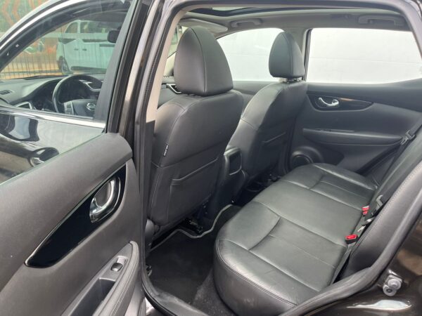 NISSAN QASHQAI EXCLUSIVE AT - Image 7