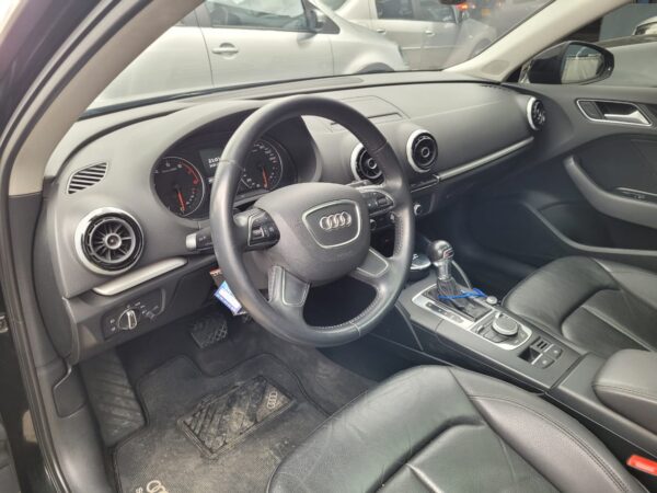AUDI A3 SPORTBACK AT - Image 16