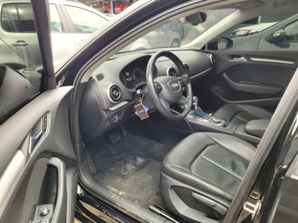 AUDI A3 SPORTBACK AT - Image 13