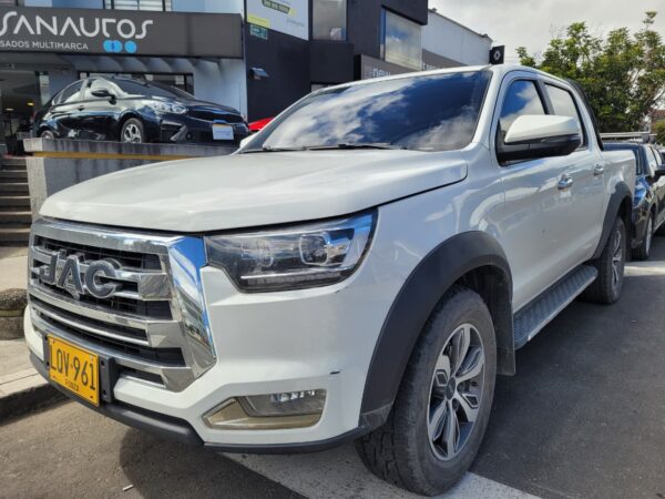 JAC T8 DC 4X4 T - Image 2