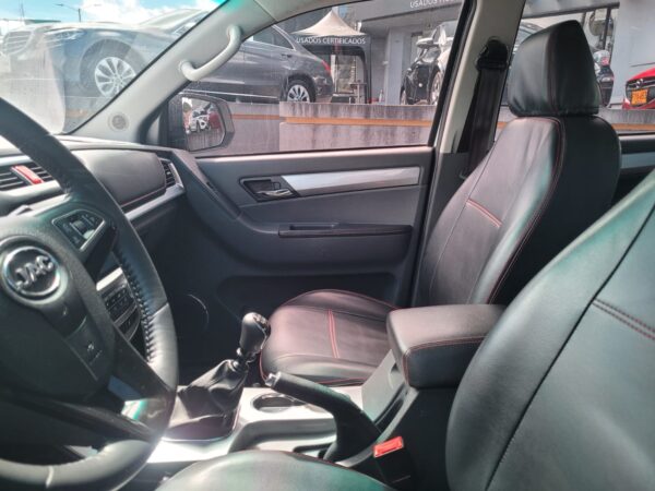 JAC T8 DC 4X4 T - Image 12
