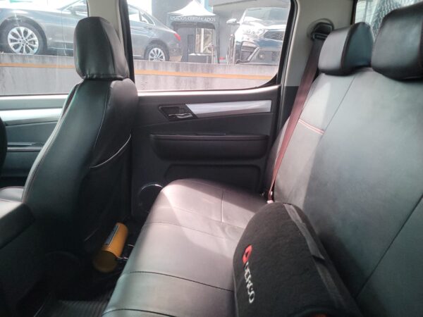 JAC T8 DC 4X4 T - Image 13