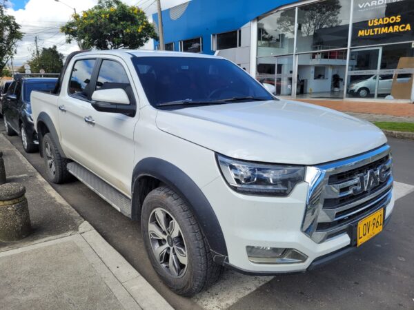 JAC T8 DC 4X4 T - Image 4