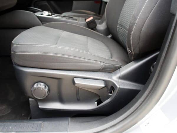 FORD ESCAPE - Image 13