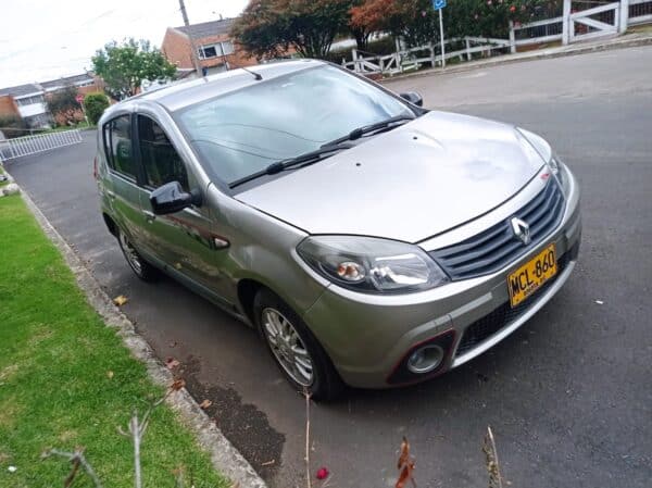 RENAULT SANDERO GT MT - Image 3