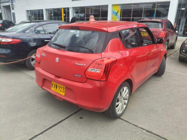 SUZUKI SWIFT 1,2  GL MT HEV - Image 5