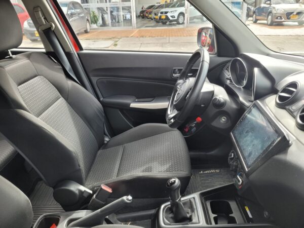 SUZUKI SWIFT 1,2  GL MT HEV - Image 10