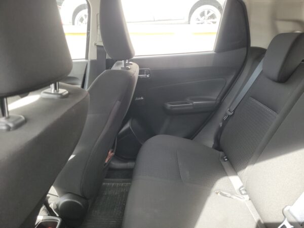 SUZUKI SWIFT 1,2  GL MT HEV - Image 11