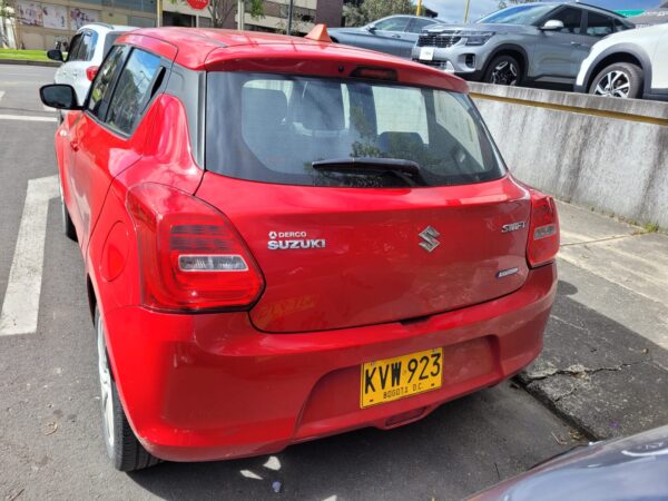 SUZUKI SWIFT 1,2  GL MT HEV - Image 9
