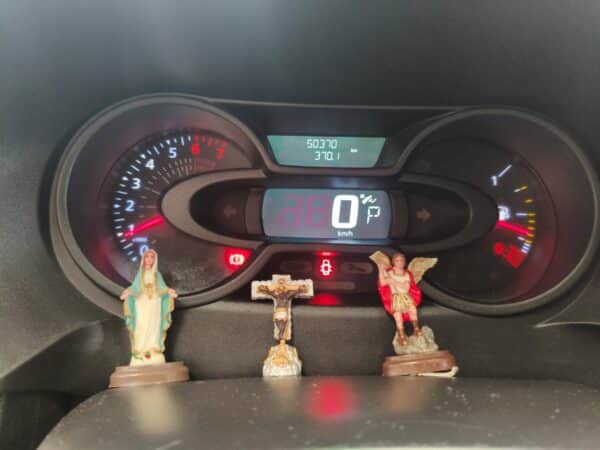 RENAULT DUSTER OROCH 1.3 T 4X2 CVT - Image 6
