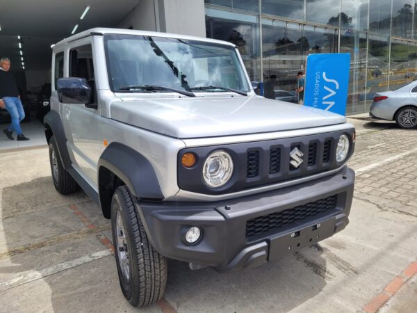 SUZUKI JIMNY 3P AT - Image 3