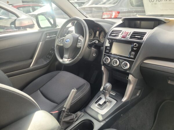 SUBARU FORESTER 2.0 AT - Image 14
