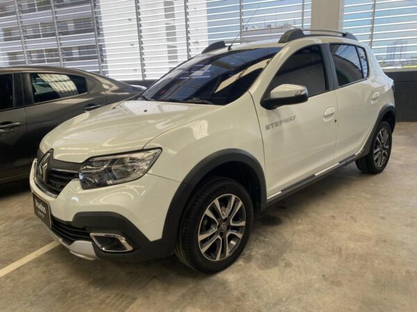 Renault Stepway - Image 10