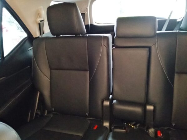 FORTUNER SRV 2.8 DIESEL - Image 9