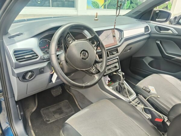 VOLKSWAGEN T-CROSS  1.0 AT COMFORTLINE - Image 6