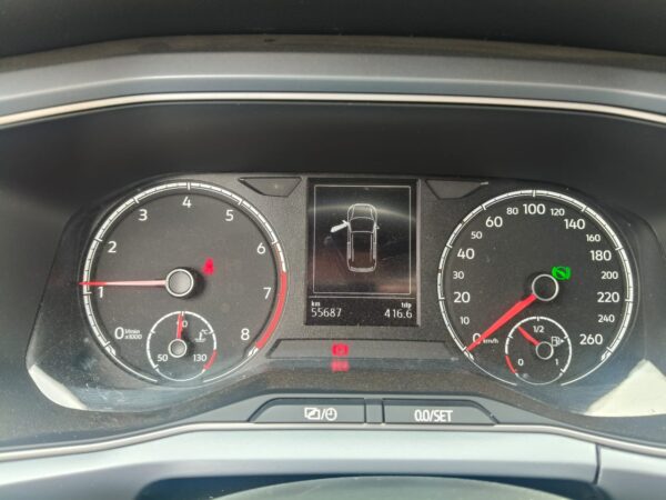 VOLKSWAGEN T-CROSS  1.0 AT COMFORTLINE - Image 7