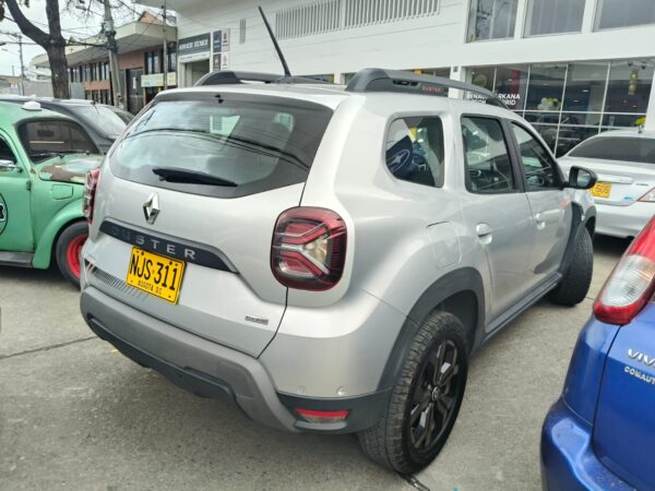 RENAULT DUSTER ICONIC   1.3 T 4X4 CVT - Image 7