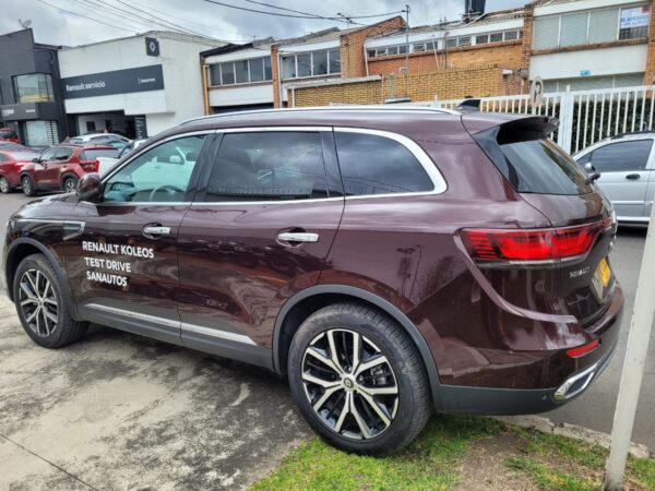 RENAULT NEW KOLEOS INTENS 2.5 4X4 CVT - Image 8