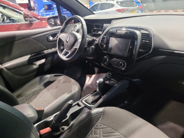RENAULT CAPTUR INTENS 1.3 T 4X2 CVT - Image 10