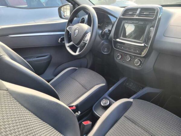 RENAULT KWID E-TECH - Image 11