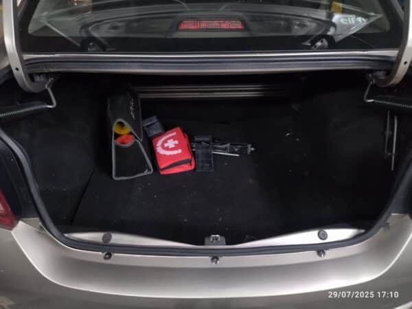 RENAULT LOGAN LIFE + - Image 7