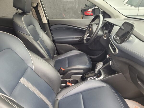 CHEVROLET TRACKER PREMIER 1.2 T AT - Image 10