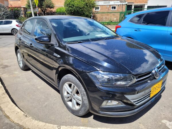VW POLO CONFORLINE  AT 1.6 - Image 4