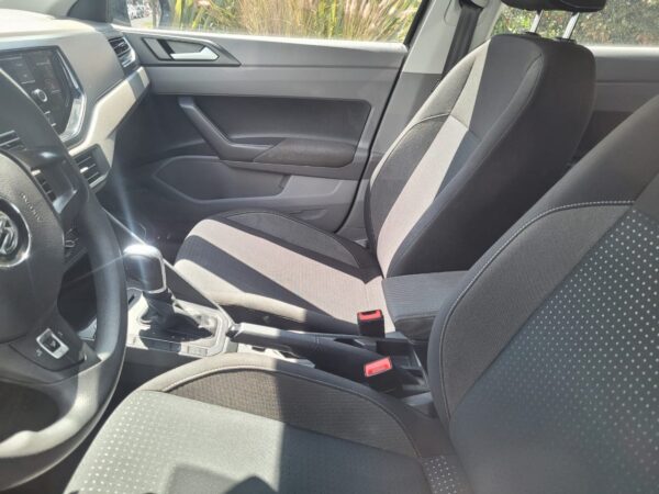 VW POLO CONFORLINE  AT 1.6 - Image 14